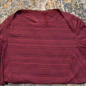 Women’s lululemon stretch long sleeve too